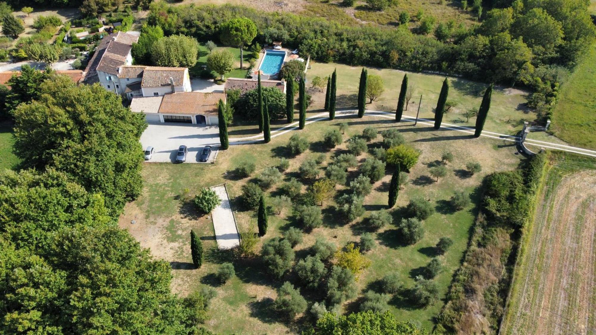 Le Mas Des Perrines Maison D'Hotes Pernes-les-Fontaines Esterno foto